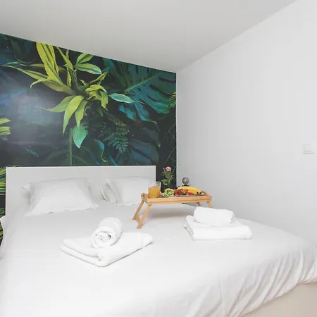Makaria Apartment